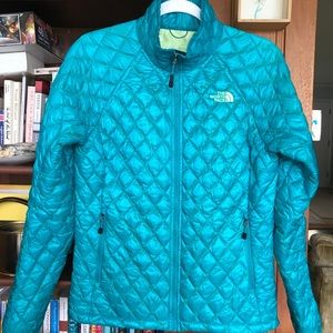 Women’s North Face Thermoball Jacket (worn once)